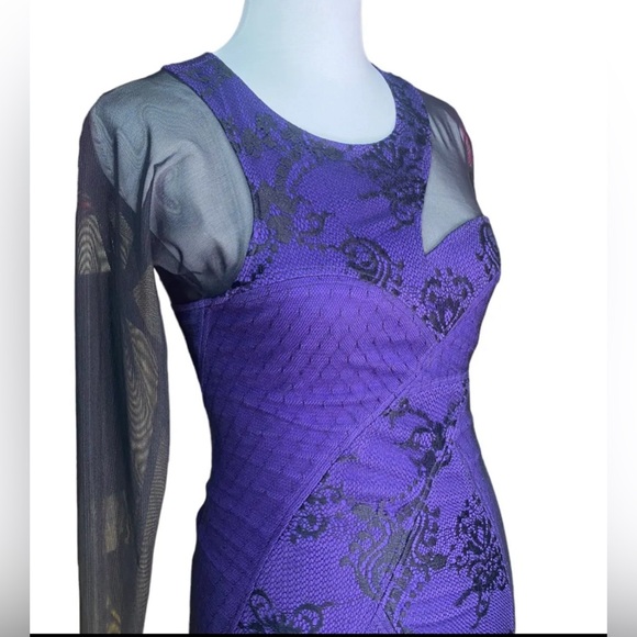 BCBGMAXAZRIA -Purple Black Lace Mesh Long Sleeve Bodycon Dress Size 10 - Picture 2 of 7